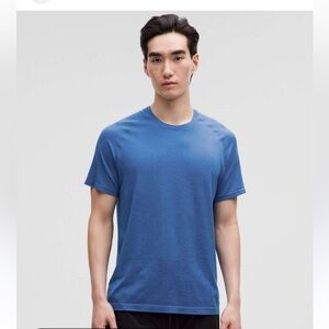 Lululemon Metal Vent Tech Short-Sleeve shirt workout breathable lightweight- L